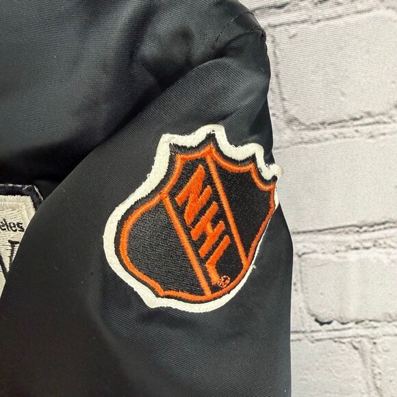 Vintage Starter Los Angeles Kings Varsity Jacket Satin Quilted Size Small - Picture 6 of 11